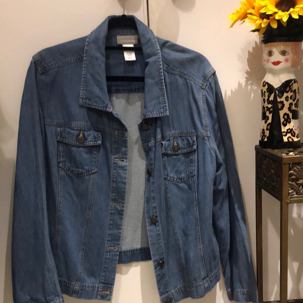 Croft and barrow denim work shirt. Size L. New without tags.